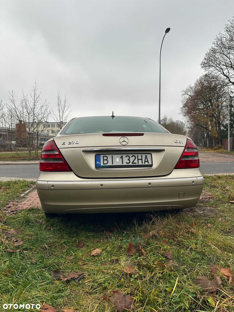 Mercedes-Benz Klasa E - 4