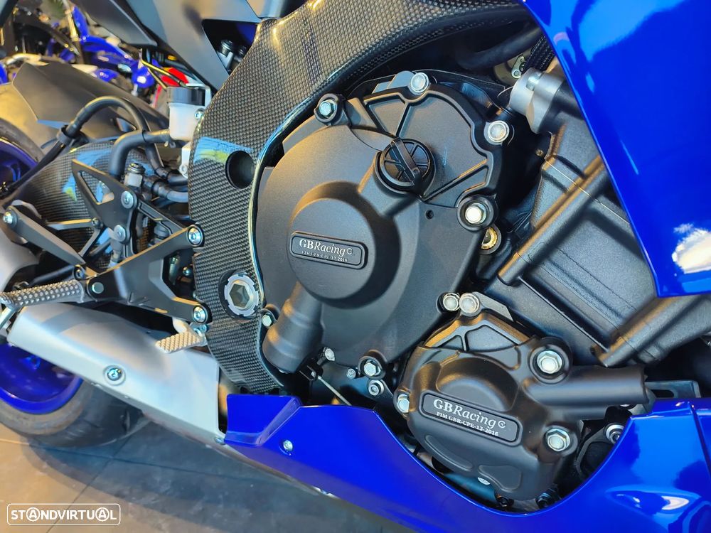Yamaha YZF R1 - 5