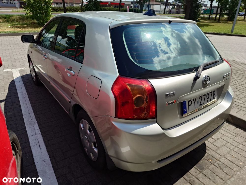 Toyota Corolla 1.6 VVT-i Terra - 4