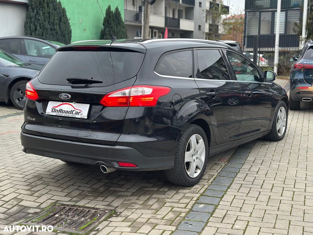 Ford Focus Turnier 2.0 TDCi DPF Titanium - 4