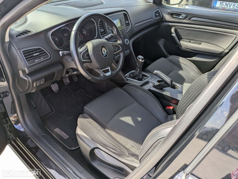 Renault Mégane Sport Tourer 1.5 dCi Zen - 19