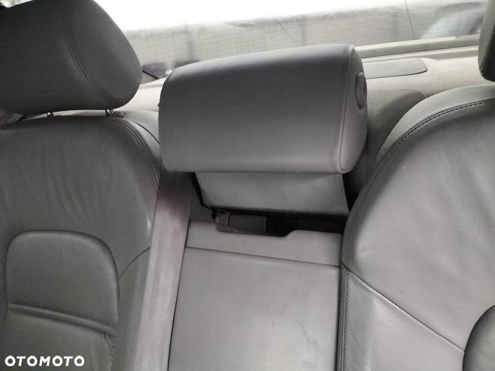 FOTELE KOMPLET LEWY PRAWY KANAPA TYŁ + BOCZKI AUDI A8 D3 - 6