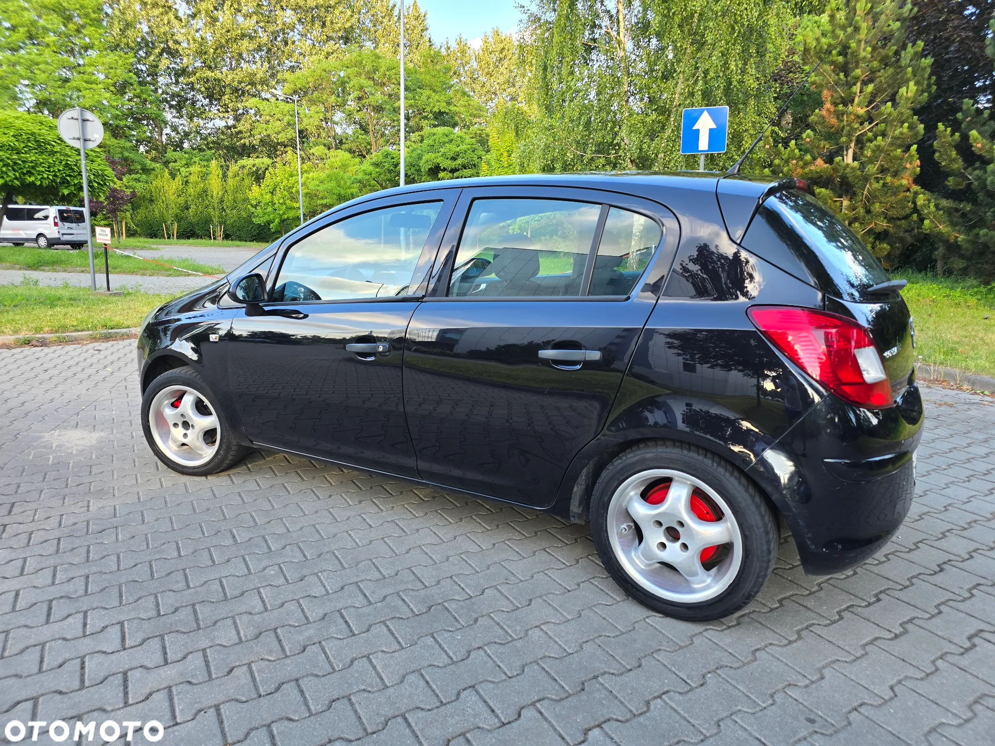 Opel Corsa 1.2 16V Enjoy - 14