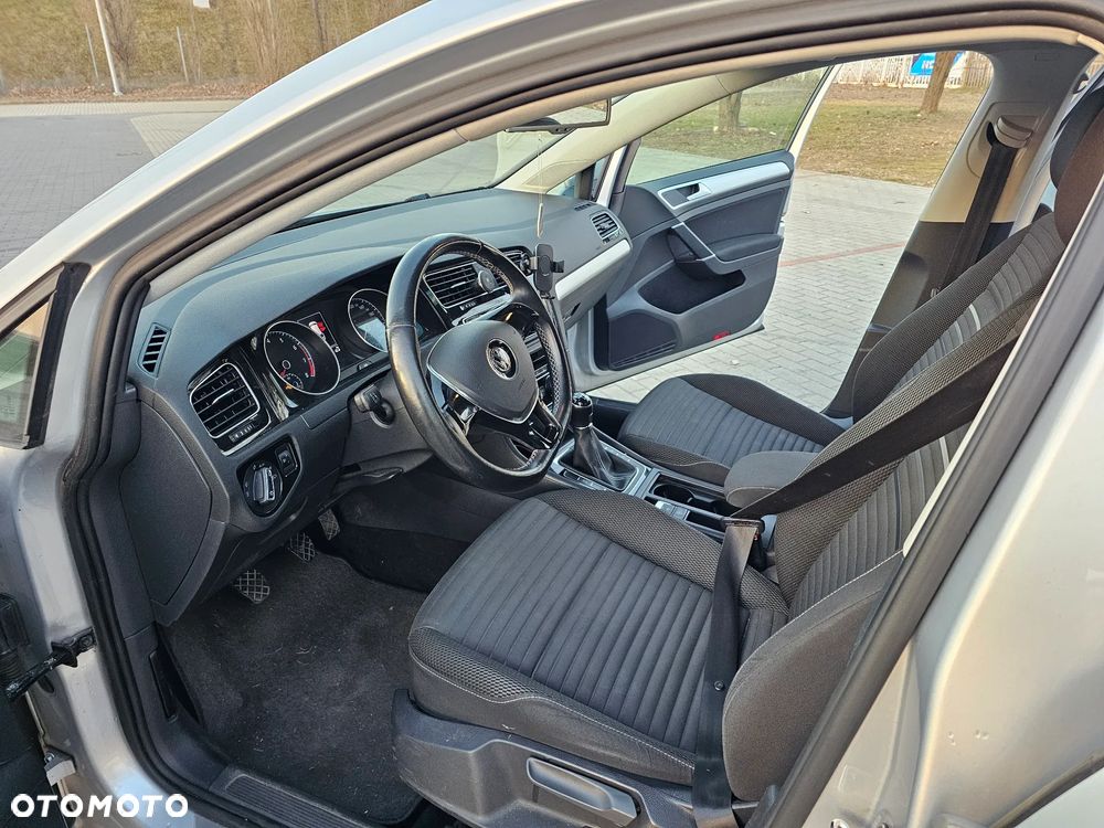 Volkswagen Golf 1.2 TSI BlueMotion Technology Cup - 18