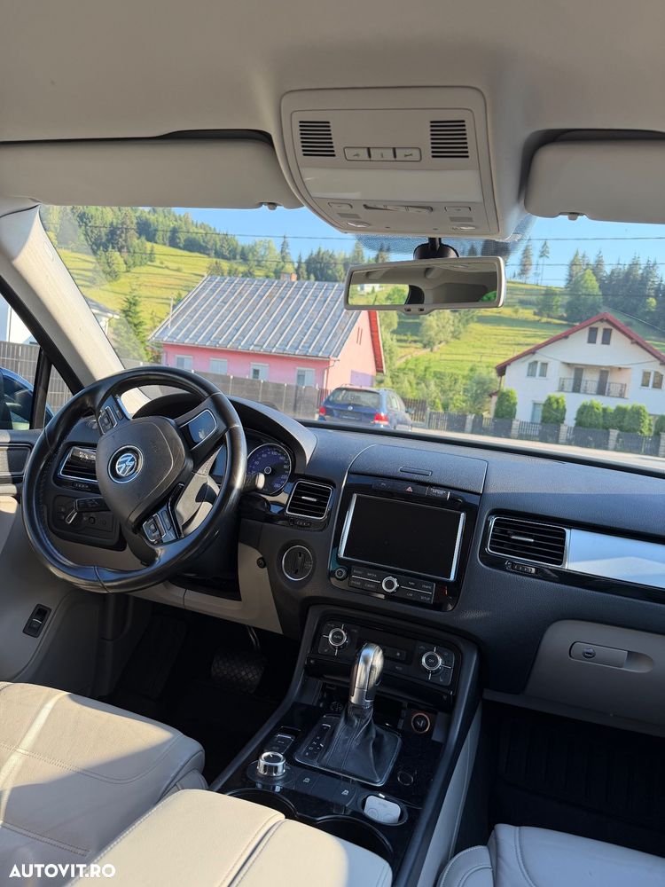 Volkswagen Touareg 3.0 V6 TDI BMT - 12