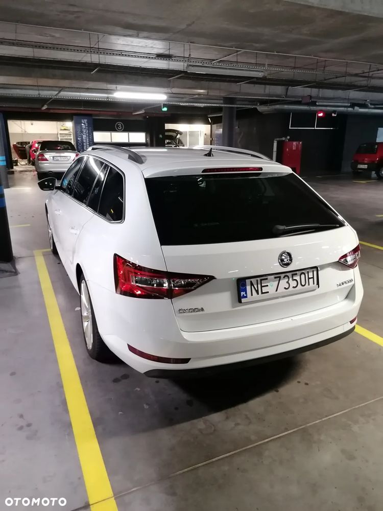 Skoda Superb 1.4 TSI ACT Ambition DSG - 10