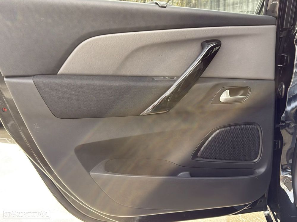 Citroën Grand C4 Spacetourer - 21