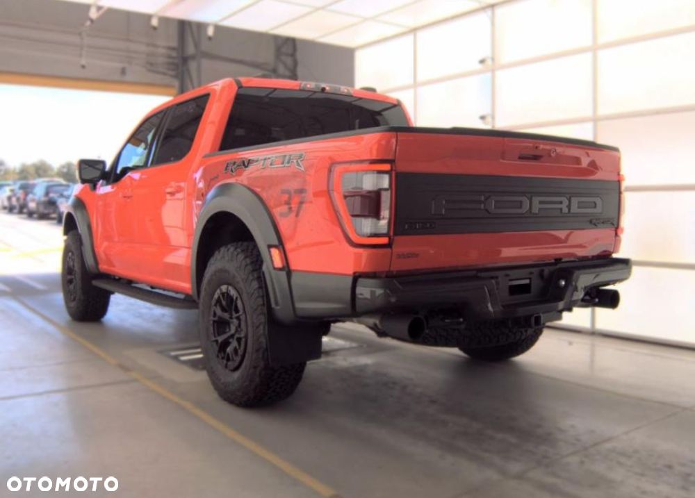 Ford F150 - 8