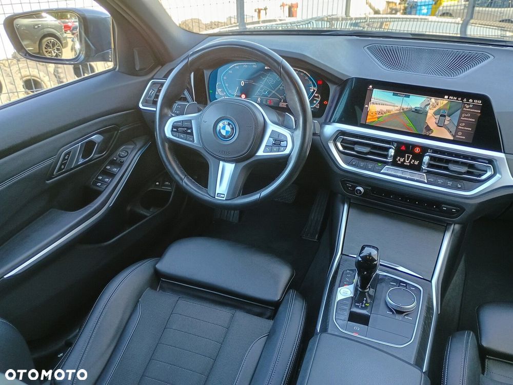 BMW Seria 3 - 15