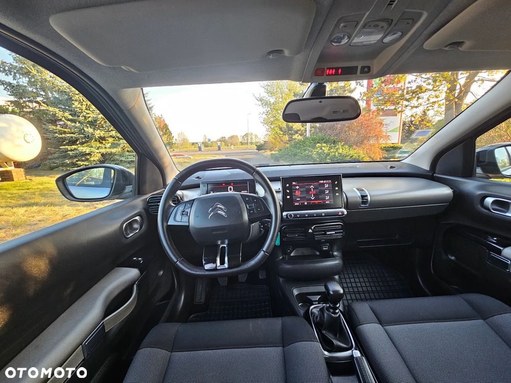 Citroën C4 Cactus 1.5 BlueHDi Shine Pack - 24
