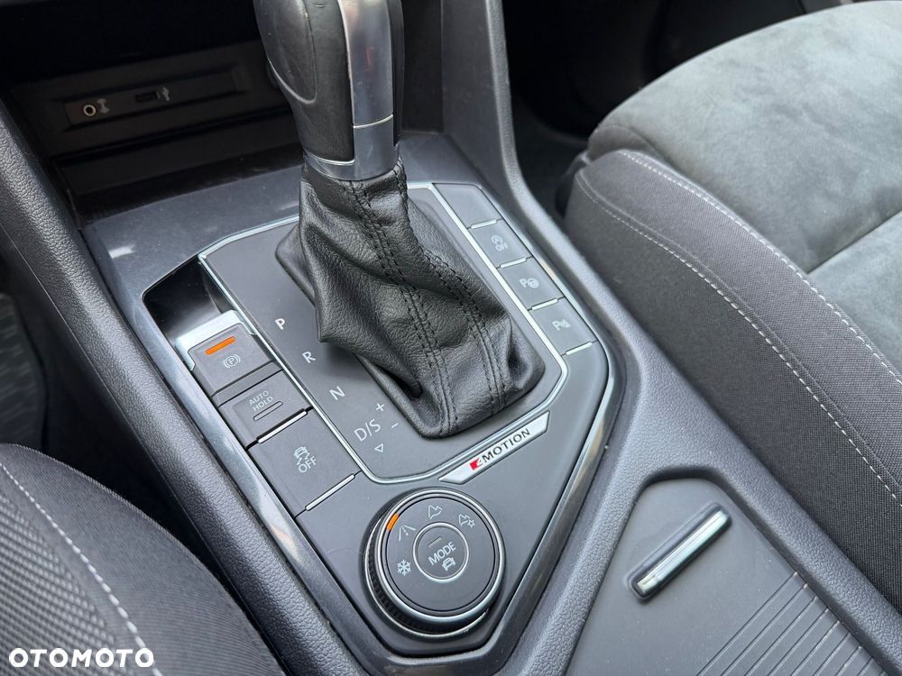 Volkswagen Tiguan 2.0 TDI SCR 4Motion DSG Offroad - 26
