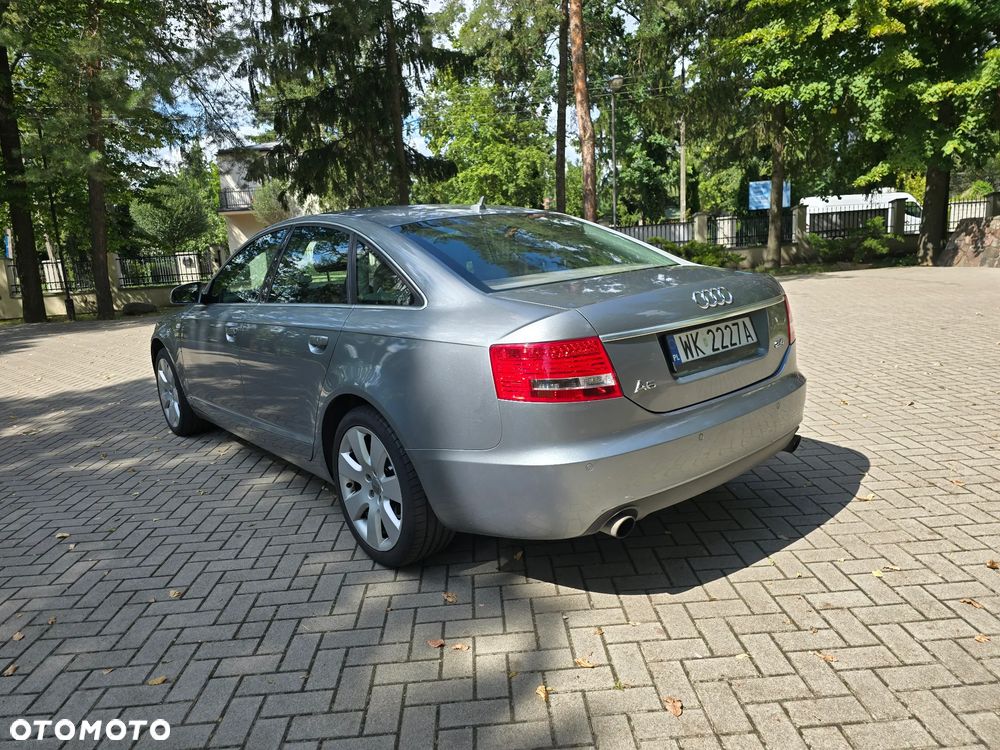 Audi A6 Limousine 2.4 - 13