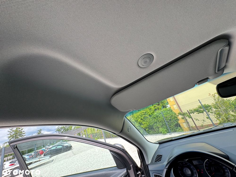 Hyundai ix35 1.6 2WD Fifa World Cup Edition - 27