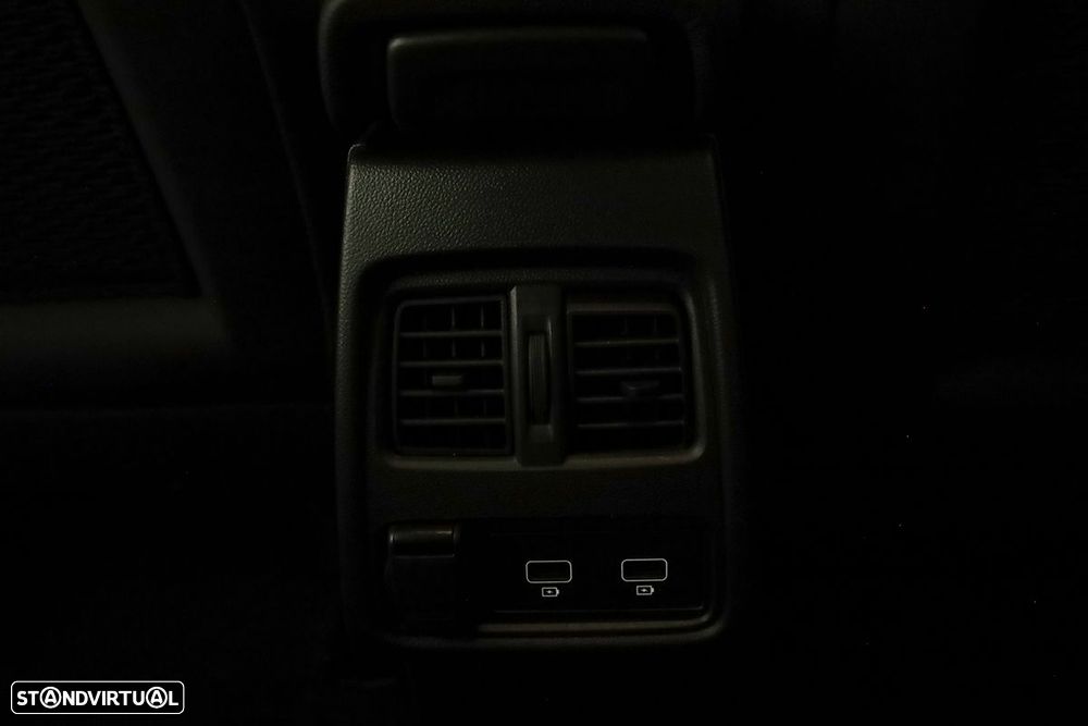 Renault Captur 1.0 TCe Techno - 24