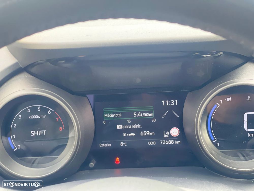 Toyota Yaris 1.0 VVT-i Exclusive - 17