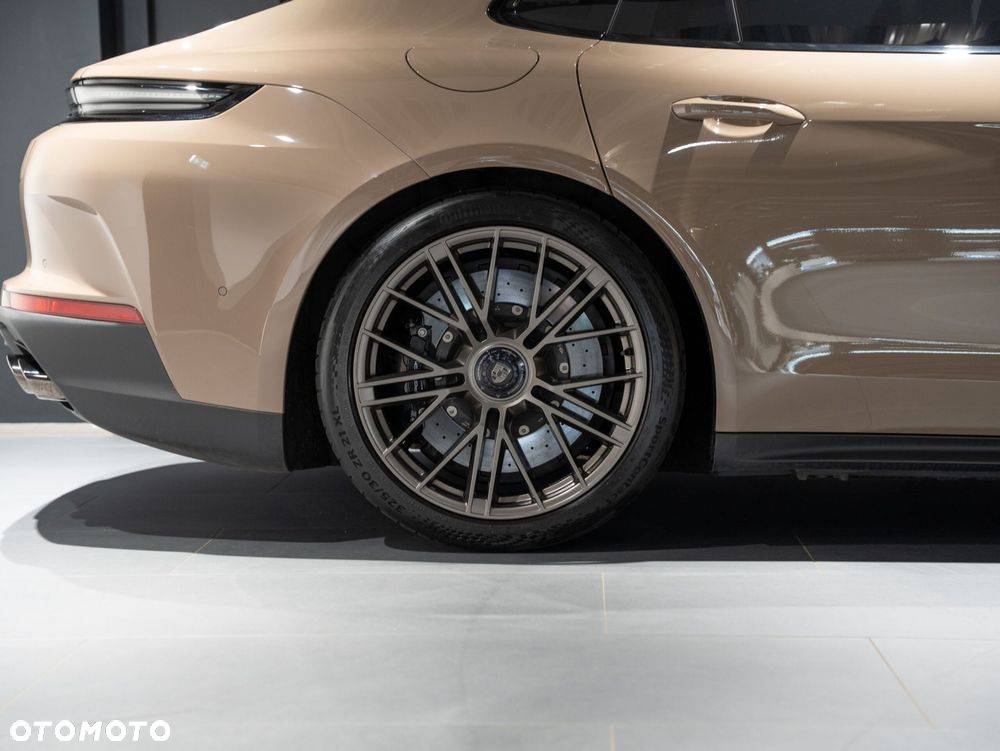 Porsche Panamera 2024