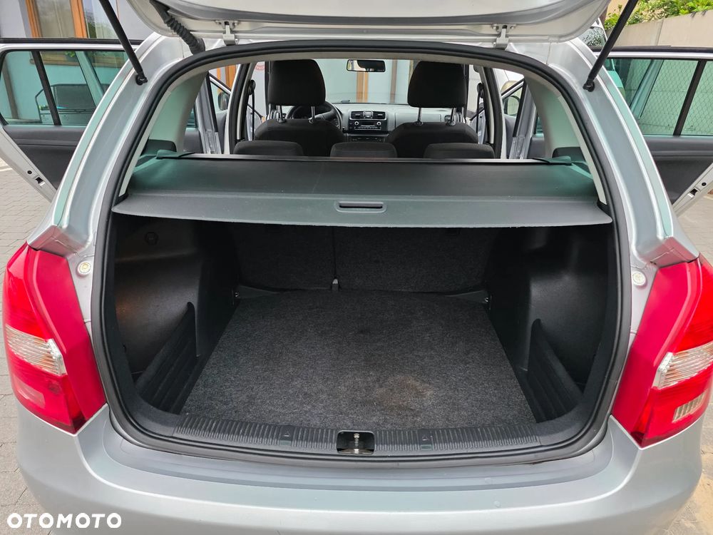 Skoda Fabia 1.2 12V Family Plus - 10
