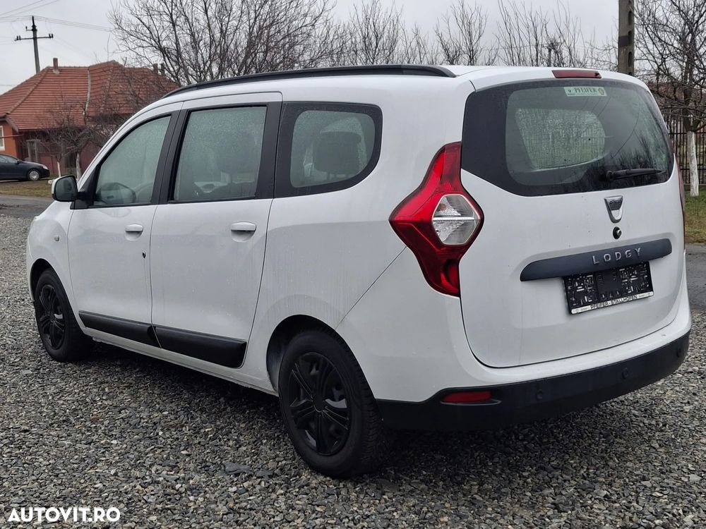 Dacia Lodgy dCi 90 Laureate - 4