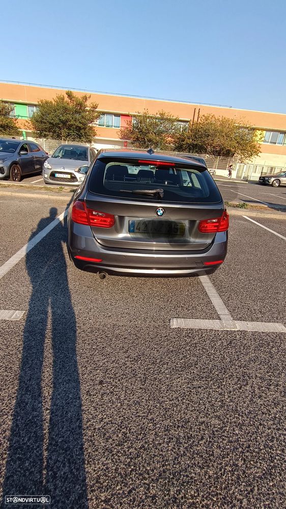 BMW 318 d - 5