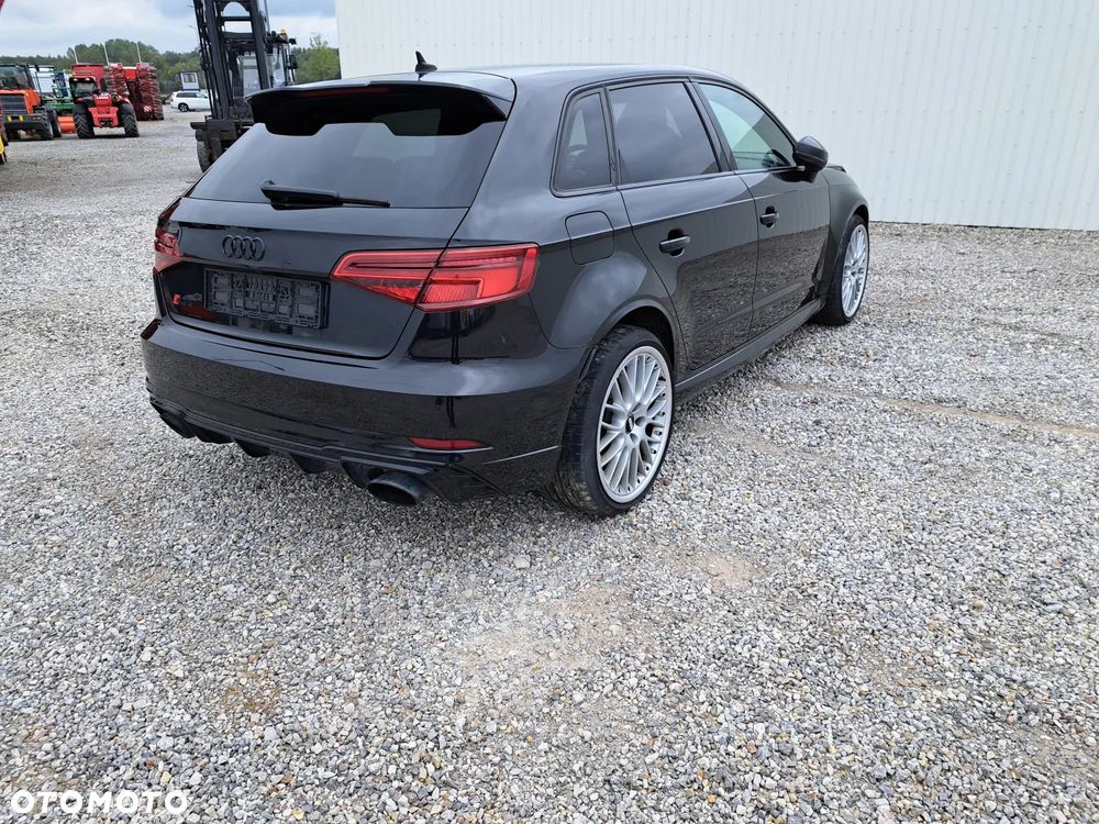 Audi RS3 Sportback 2.5 TFSI GPF Quattro S tronic - 4