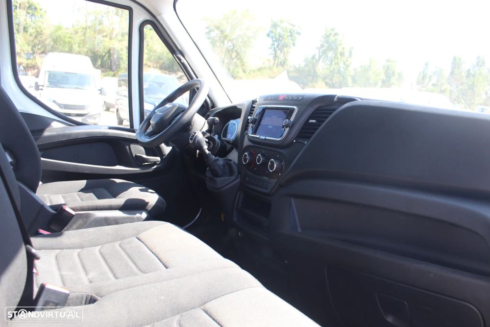 Iveco DAILY 35-160 // CONTENTOR // 3.000cc - 11