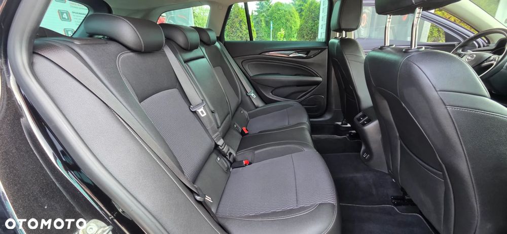 Opel Insignia 2.0 BiTurbo D 4x4 Automatik Ultimate Exclusive - 36