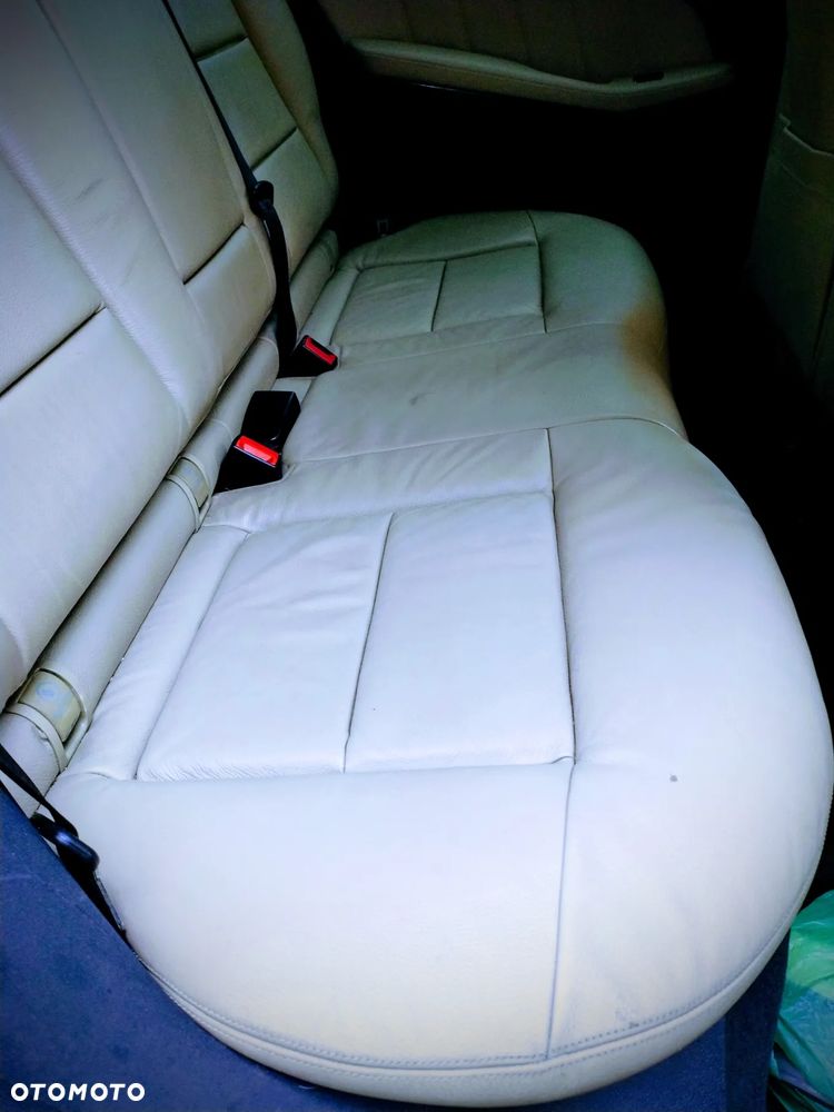 Mercedes-Benz Klasa E 250 CDI 4-Matic BlueEff - 8