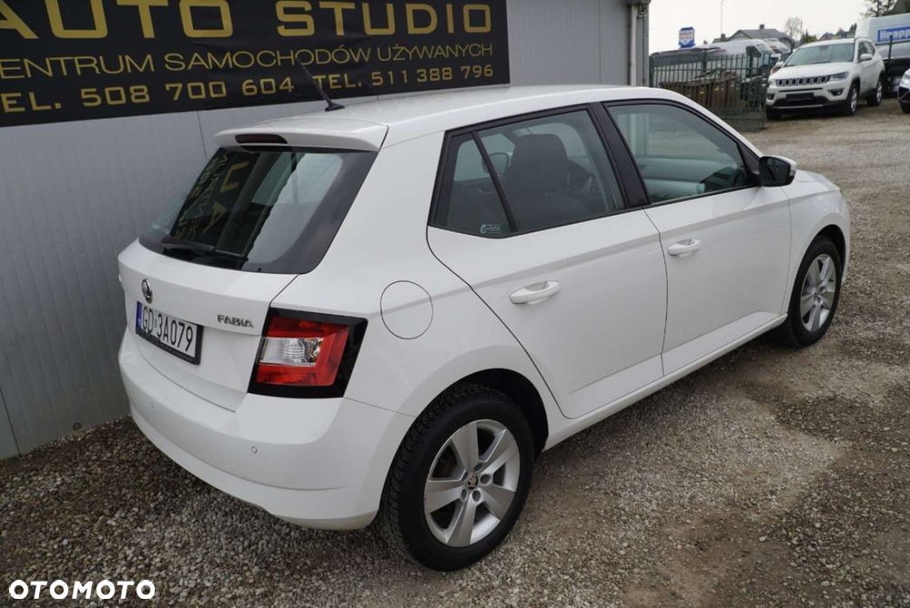 Skoda Fabia 1.0 TSI Drive - 40