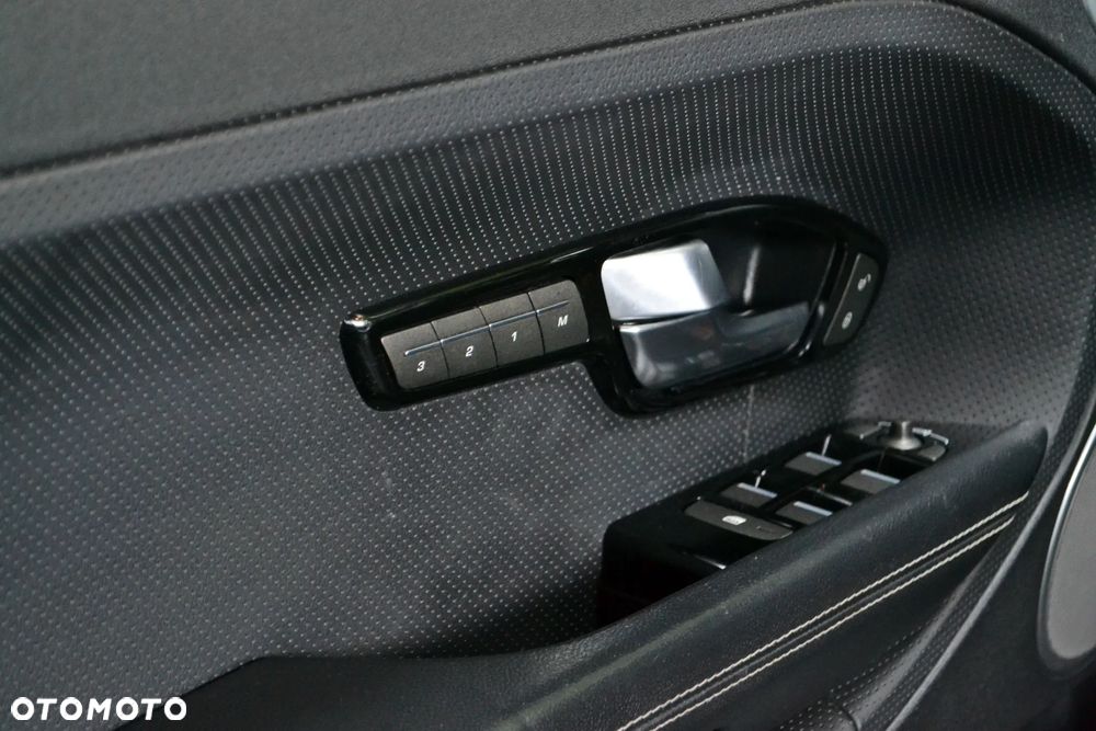 Land Rover Range Rover Evoque - 20