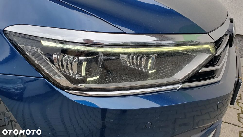 Volkswagen Passat 2.0 TSI Business DSG - 14