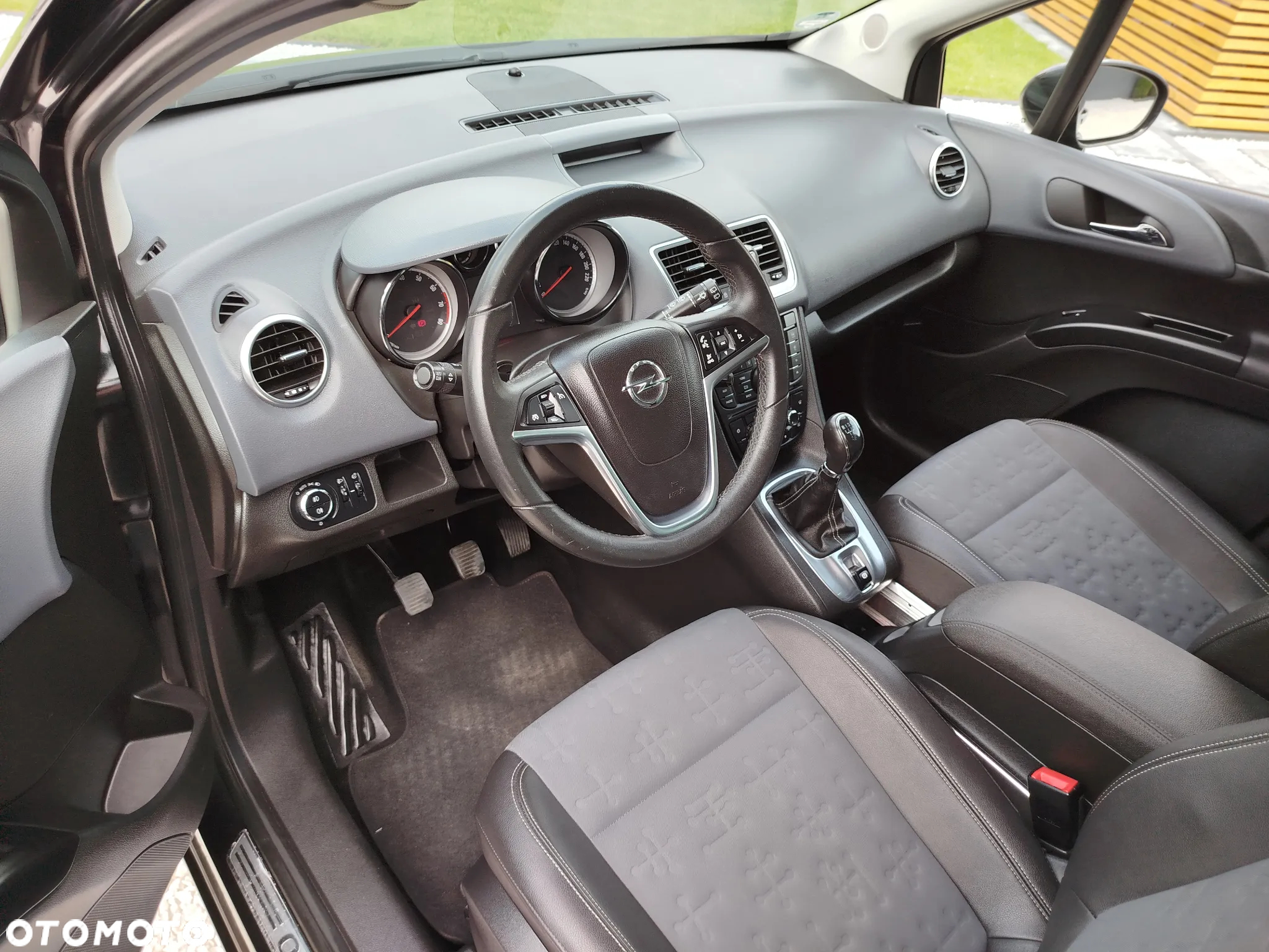 Opel Meriva 1.4 Design Edition - 21