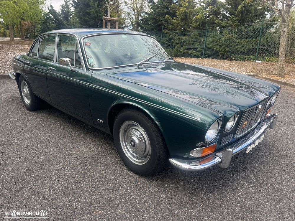 Jaguar XJ - 3