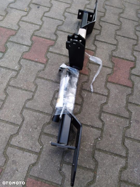 HAK HONDA CIVIC 5D 01.2006 / 12.2011 samodemontowalny