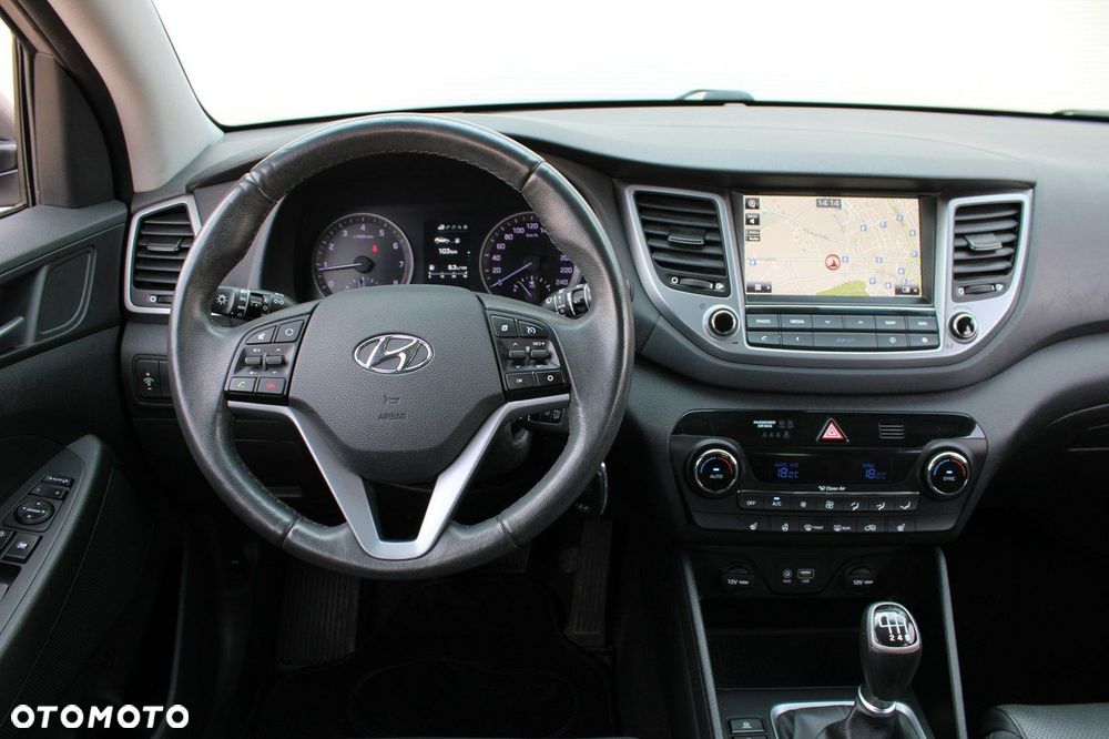 Hyundai Tucson 1.6 GDi 2WD Premium - 8