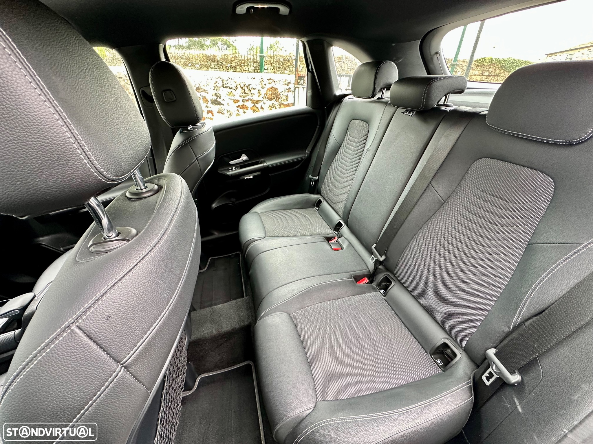 Mercedes-Benz B 180 d 7G-DCT Style - 49