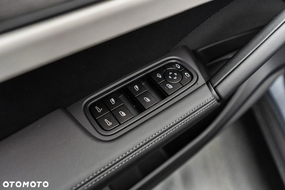 Porsche Cayenne Black Edition - 19