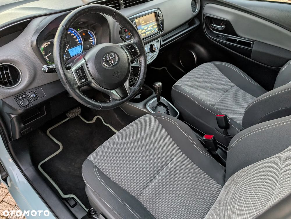 Toyota Yaris - 11