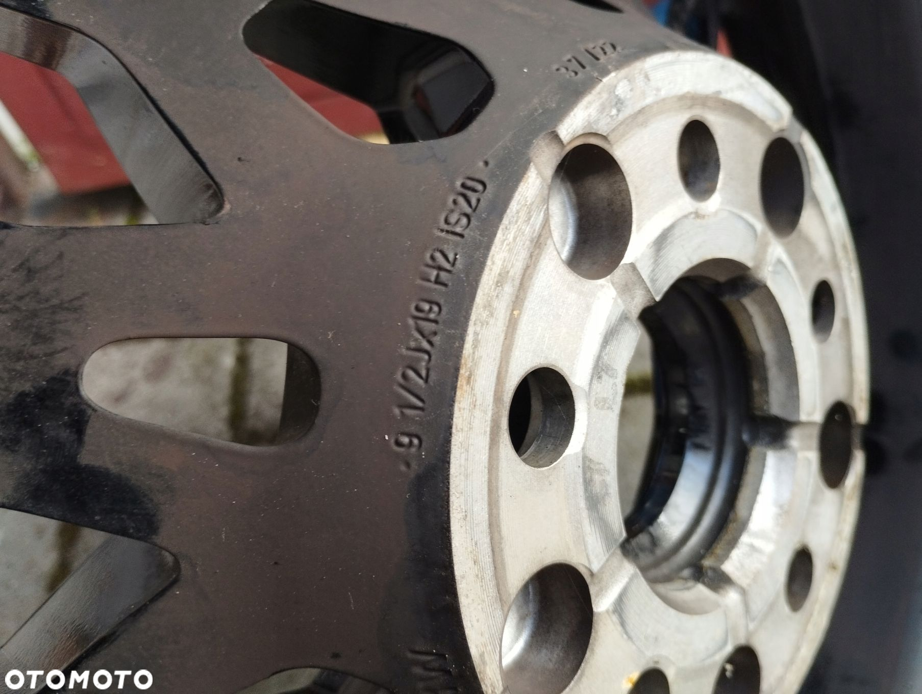 Felga BMW M3 G80 M4 G82 G83 9,5J 19 ET20 8093838 - 8
