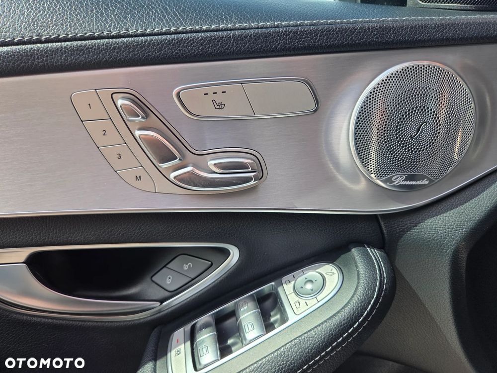 Mercedes-Benz Klasa C 220 d 4MATIC 9G-TRONIC - 9