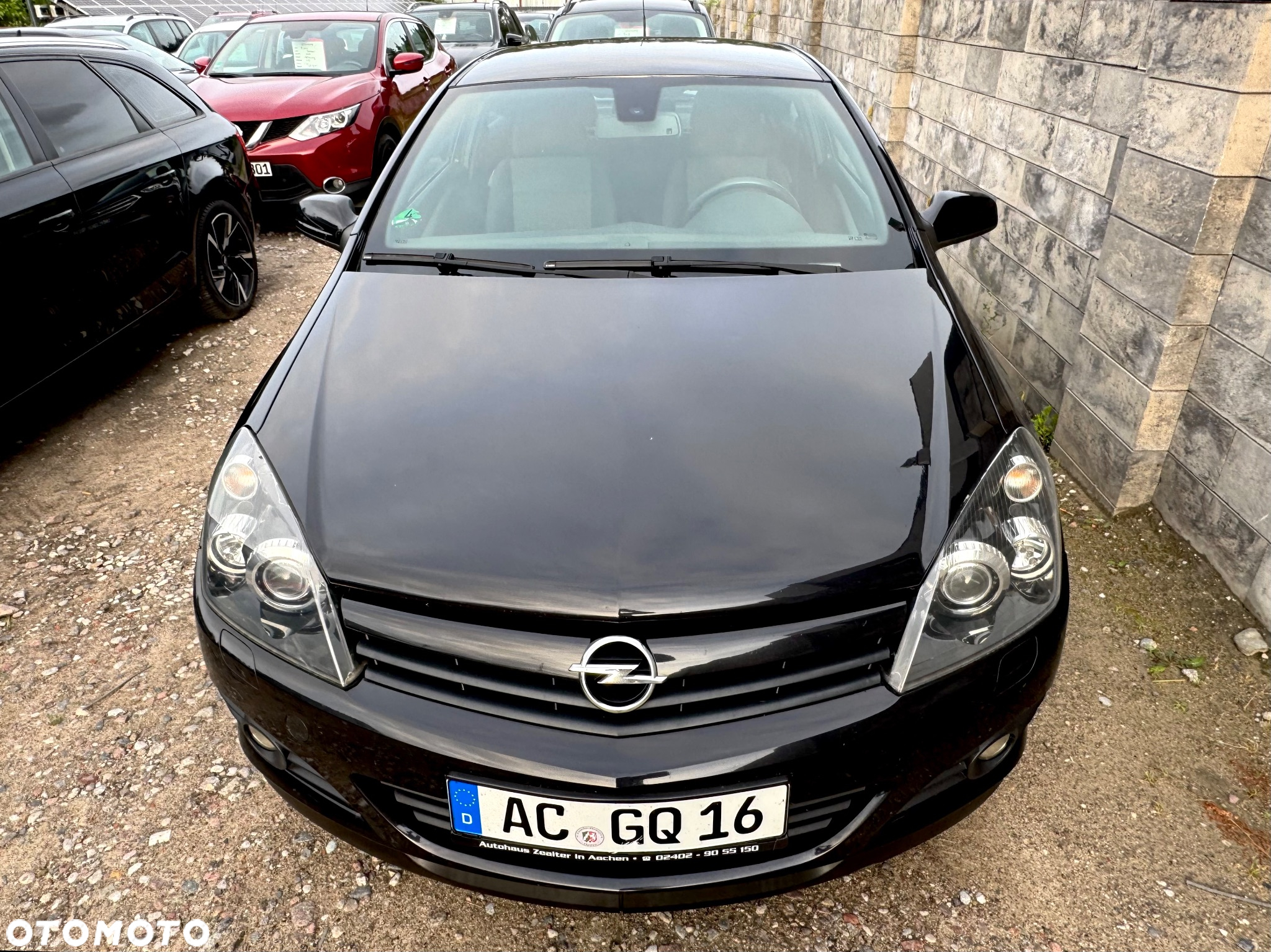 Opel Astra GTC 1.6 - 11