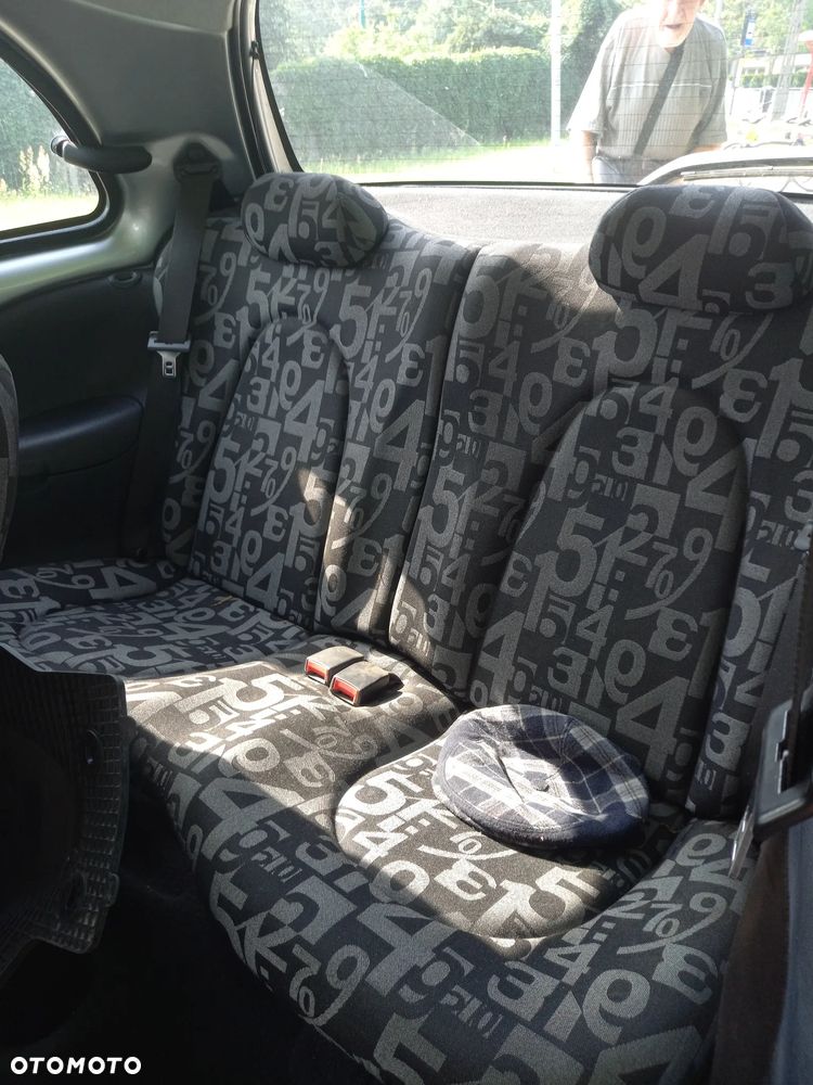 Ford KA 1.3 - 12