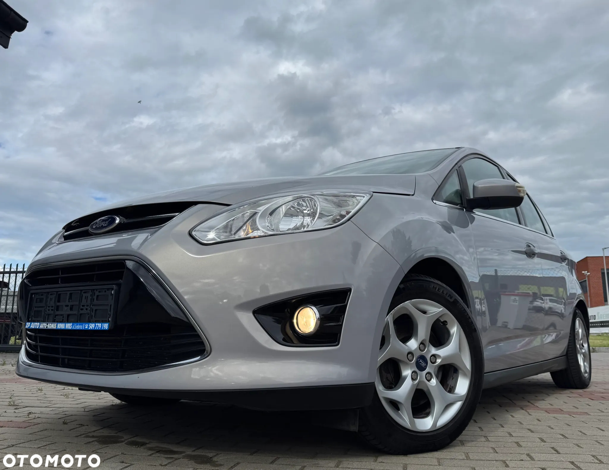 Ford C-MAX - 2