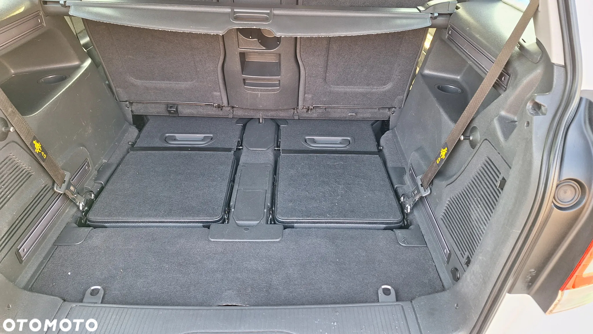 Opel Zafira 1.8 Enjoy - 22