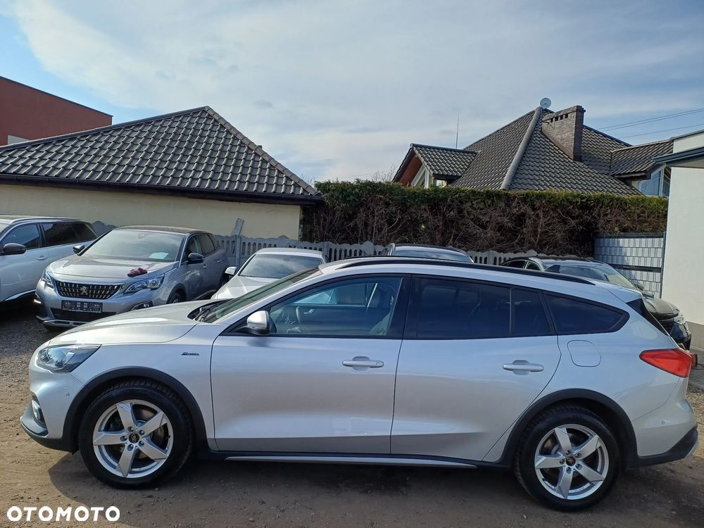 Ford Focus 1.5 EcoBlue Start-Stopp-System ACTIVE X - 4