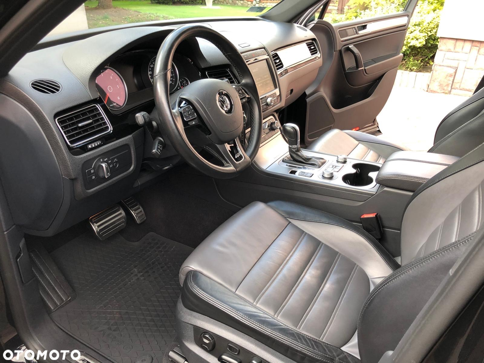 Volkswagen Touareg 3.0 V6 TDI BMT Perfectline R-Style - 14