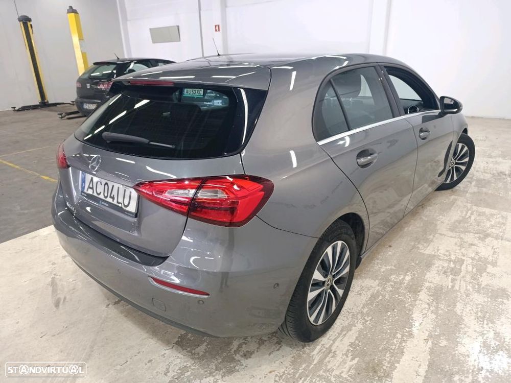 Mercedes-Benz A 160 d Style - 3