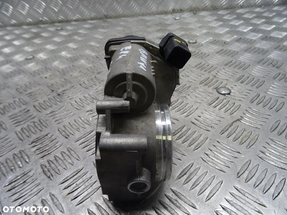 BMW X1 E84 LIFT 12-15 18I PRZEPUSTNICA - 6