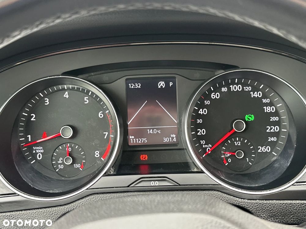 Volkswagen Passat 1.5 TSI EVO Essence DSG - 14