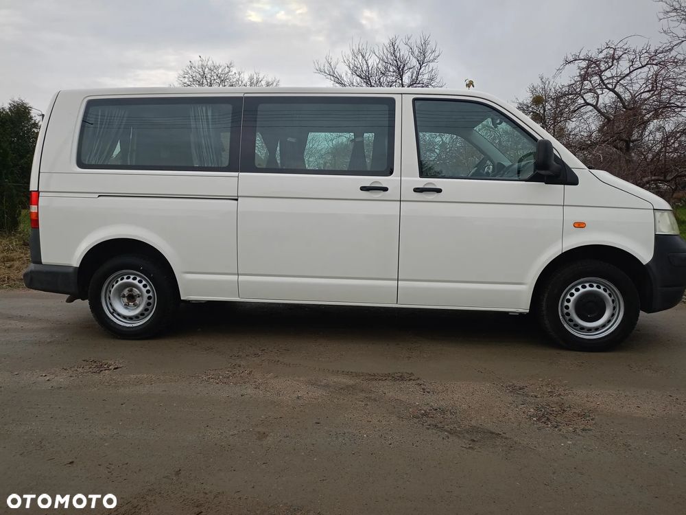 Volkswagen Transporter - 3