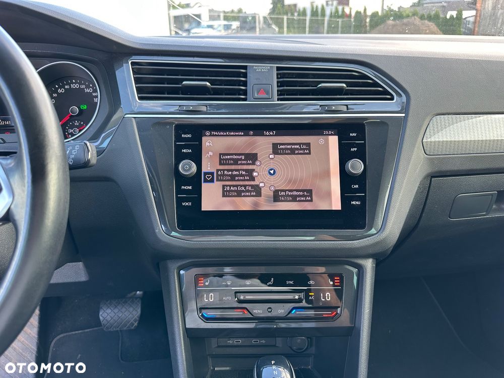 Volkswagen Tiguan - 23